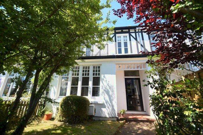 8 Bedroom Terraced House To Rent In Gyllyngvase Terrace, Falmouth, TR11