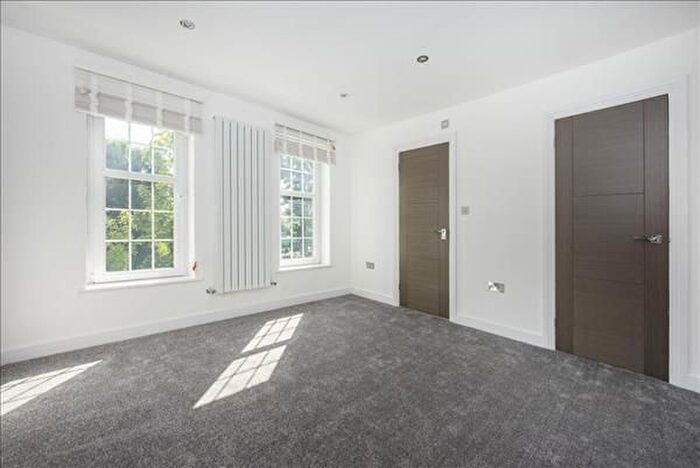 5 Bedroom End Of Terrace House To Rent In Newstead Way, London, SW19