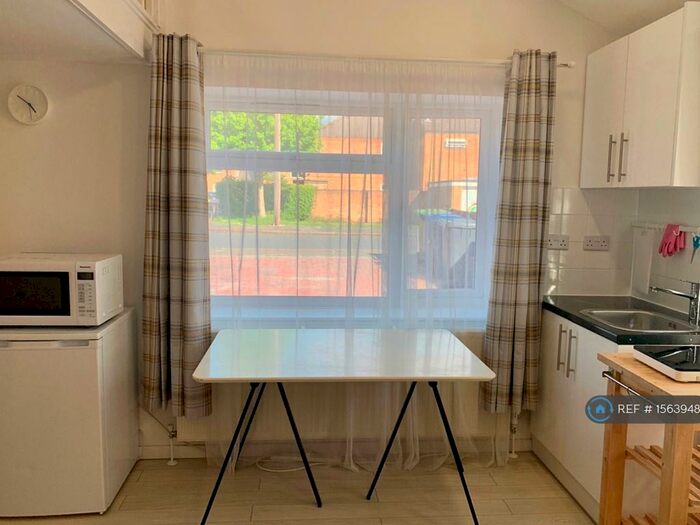 1 Bedroom Maisonette To Rent In Tiverton Way, Cambridge, CB1