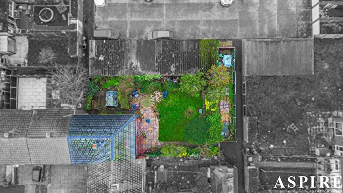 4 Bedroom Terraced House For Sale In ***No Onward Chain***Audley Way, Basildon, SS14