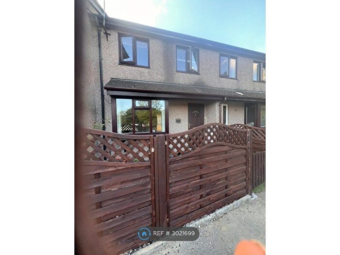 2 Bedroom Terraced House To Rent In Hills Court, Lancaster, LA1