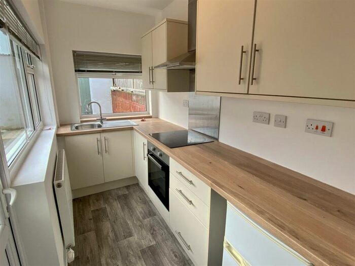 2 Bedroom End Of Terrace House To Rent In Tennyson Street, Goole, DN14