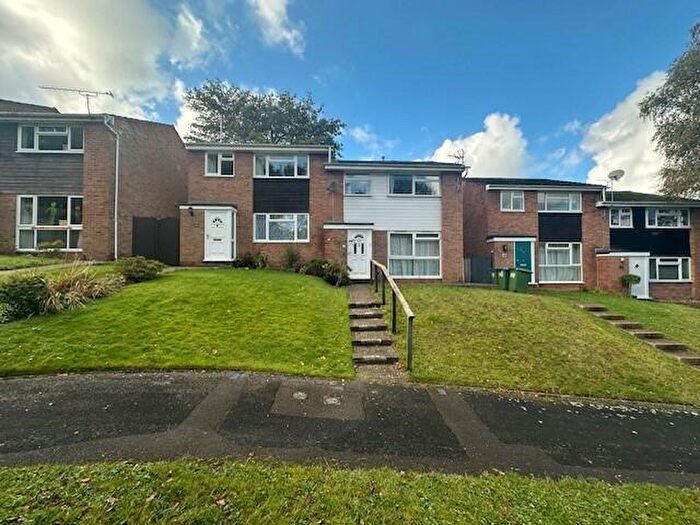 3 Bedroom House To Rent In Oakwood Drive, Lordswood, SO16