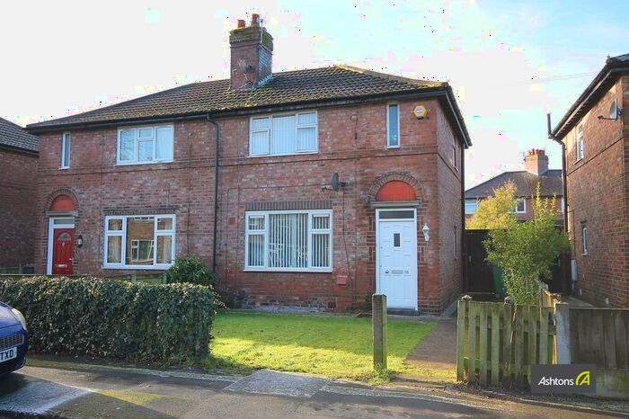 2 Bedroom Semi-Detached House To Rent In Warwick Avenue, Bewsey, WA5