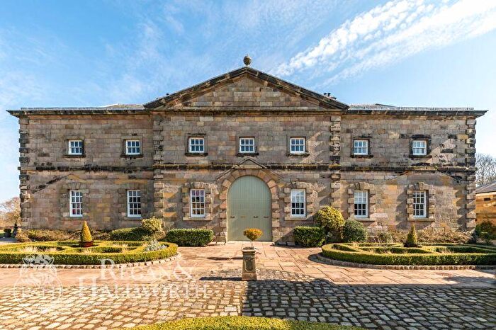 3 Bedroom Flat For Sale In The West Wing, Lathom House, Lathom Park, L40