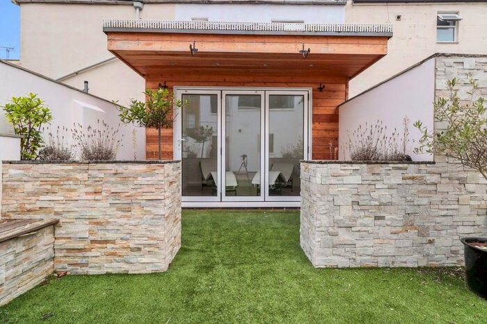 3 Bedroom Property To Rent In Royal Well Lane, Cheltenham, GL50