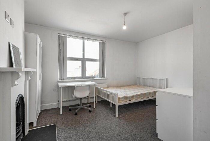 5 Bedroom House To Rent In Shoreham Street, Sheffield, S2