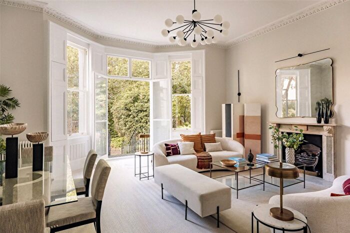 2 Bedroom Flat For Sale In Onslow Gardens, South Kensington, SW7