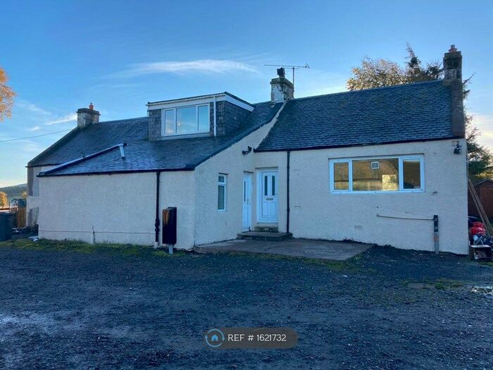 4 Bedroom Detached House To Rent In Balerno, Edinburgh, EH14