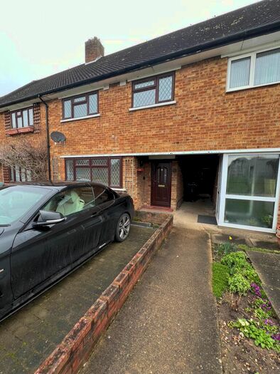 3 Bedroom Terraced House To Rent In Yews Avenue, Enfield, EN1