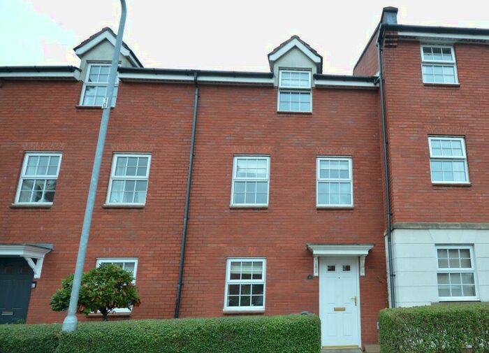 4 Bedroom Town House To Rent In Doe Close, Penylan, Cardiff, CF23