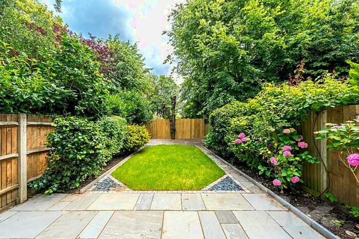 4 Bedroom House To Rent In Belsize Grove, Belsize Park, NW3