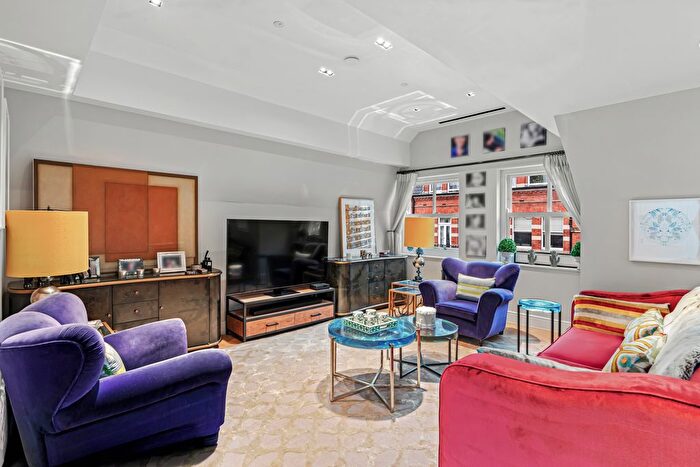 2 Bedroom Flat To Rent In Kensington, London, United Kingdom, W8