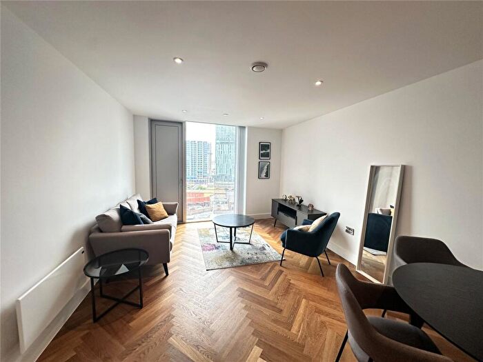 1 Bedroom Apartment For Sale In Deansgate Square, Owen Street, Manchester, M15