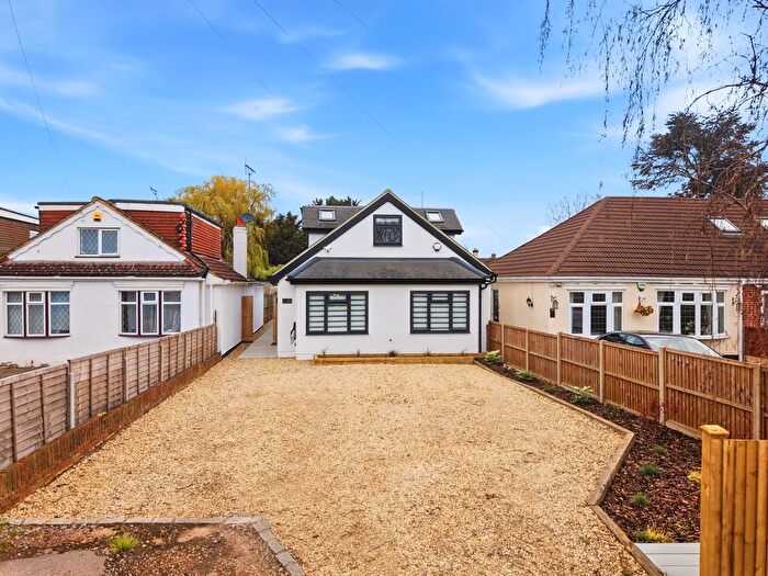 4 Bedroom Detached House For Sale In Knighton Way Lane, Denham, Uxbridge, UB9