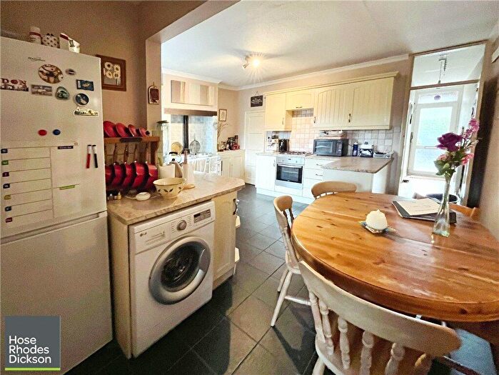 3 Bedroom Terraced House For Sale In Clarendon Road, Shanklin, Isle Of Wight, PO37
