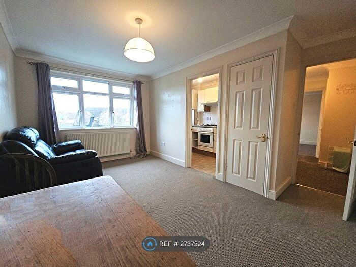 1 Bedroom Flat To Rent In East Street, Rochford, SS4