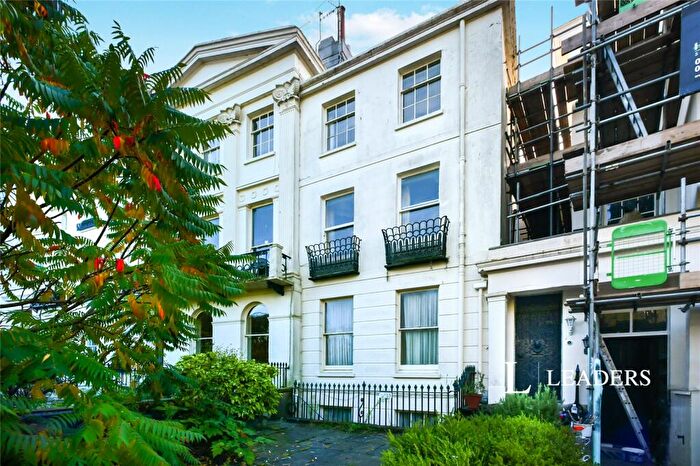 Studio To Rent In Montpelier Crescent, Brighton, East Sussex, BN1