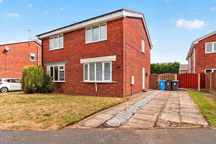 2 Bedroom Semi-Detached House For Sale In Ralston Grove, Halfway, S20