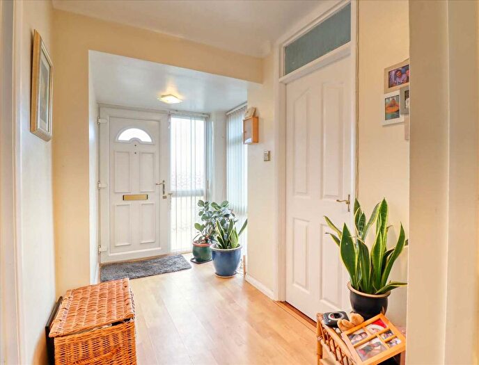 3 Bedroom Bungalow For Sale In Clays Road, Walton On The Naze, CO14