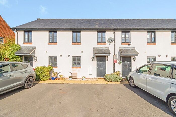 2 Bedroom Terraced House For Sale In Reeves Close, Aston Clinton, Aylesbury, HP22