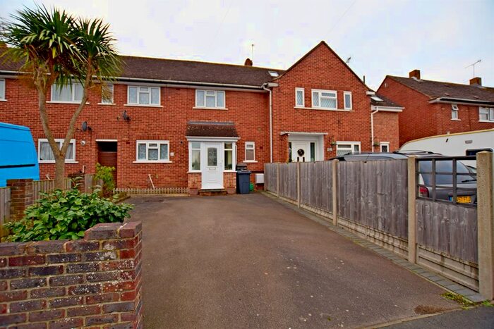 3 Bedroom Terraced House To Rent In Ash Grove, Bognor Regis PO22