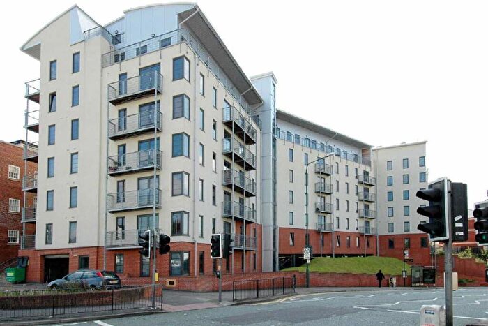 1 Bedroom Apartment To Rent In Derby Road, Nottingham, NG7