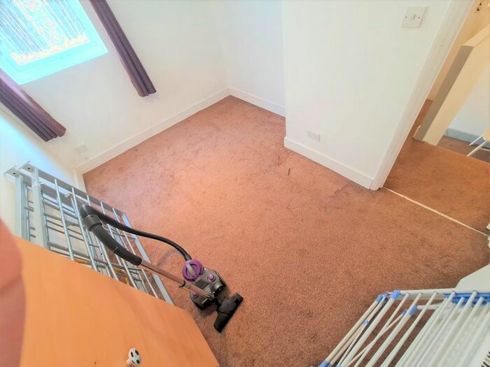 1 Bedroom Flat To Rent In Woodgrange Road, London, E7