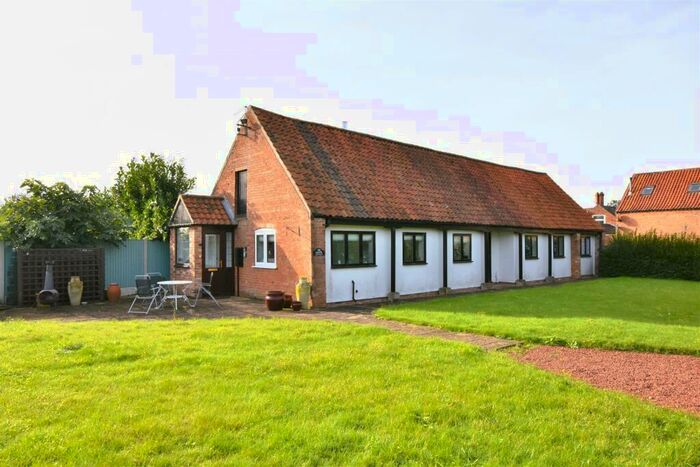 3 Bedroom Barn Conversion For Sale In Great North Road, Cromwell, Newark, NG23