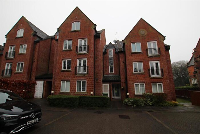 1 Bedroom Flat For Sale In The Avenue, Washington, NE38