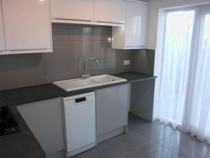 2 Bedroom Semi-Detached House To Rent In Bronze Close, Bognor Regis, PO22