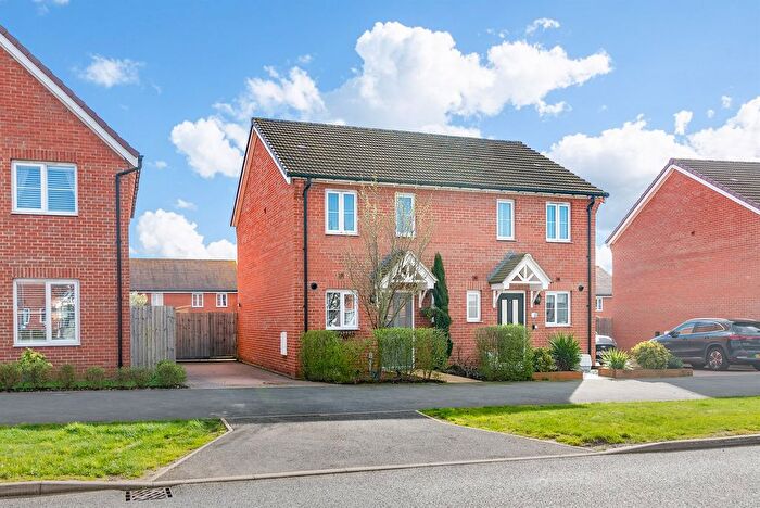 2 Bedroom Semi-detached House For Sale In Lancaster Avenue, Maldon, CM9