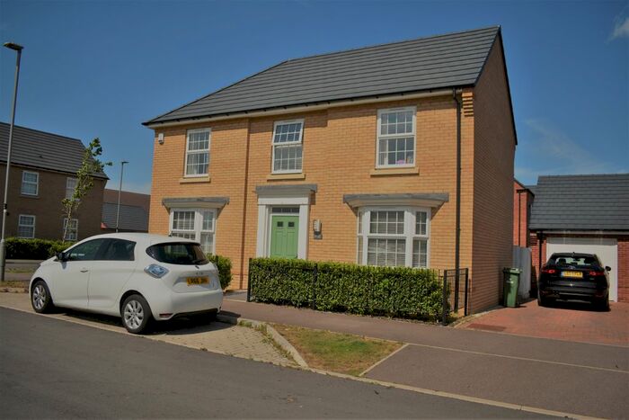 4 Bedroom Detached House To Rent In Port Line Road, Brooklands, Milton Keynes, MK10