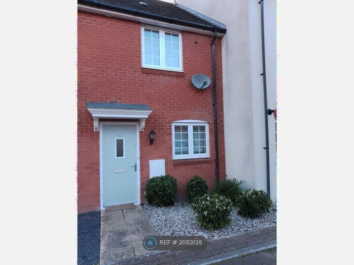 2 Bedroom Terraced House To Rent In Widdowson Place, Aylesbury, HP21