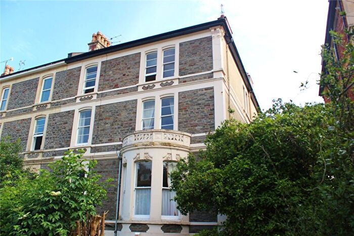 3 Bedroom Apartment To Rent In Fernbank Road, Redland, Bristol, BS6