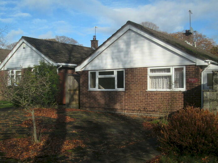 2 Bedroom Detached Bungalow To Rent In Gimble Walk, B17