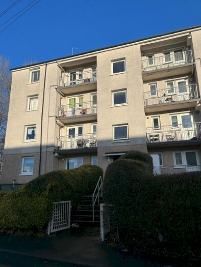 2 Bedroom Flat To Rent In Morefield Road, Drumoyne, Glasgow, G51