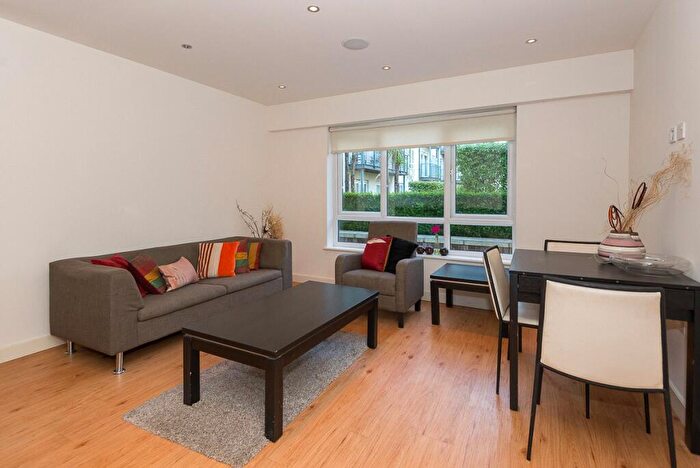 2 Bedroom Apartment To Rent In Heritage Avenue, London, NW9
