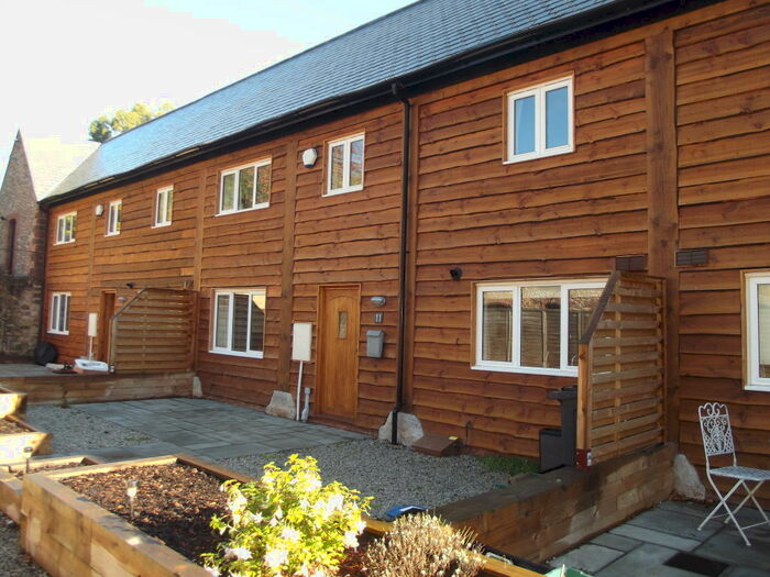 3 Bedroom Barn Conversion To Rent In Mamhead, EX6