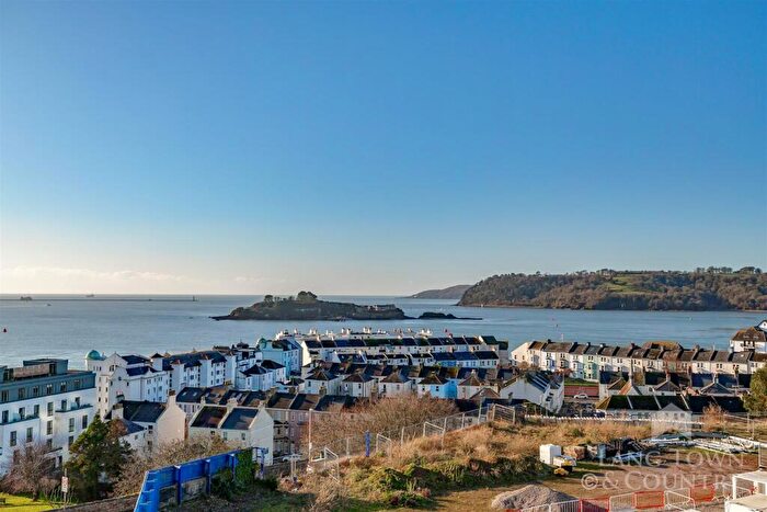 2 Bedroom Apartment To Rent In Cliff Road, Plymouth, PL1