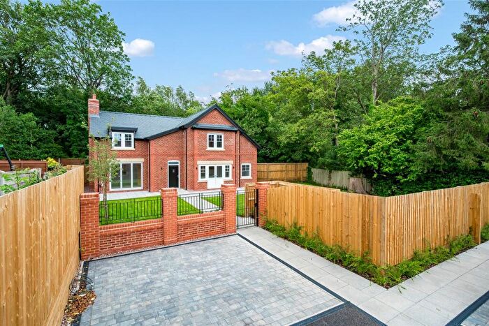 4 Bedroom Detached House For Sale In Dane Road, Sale, M33