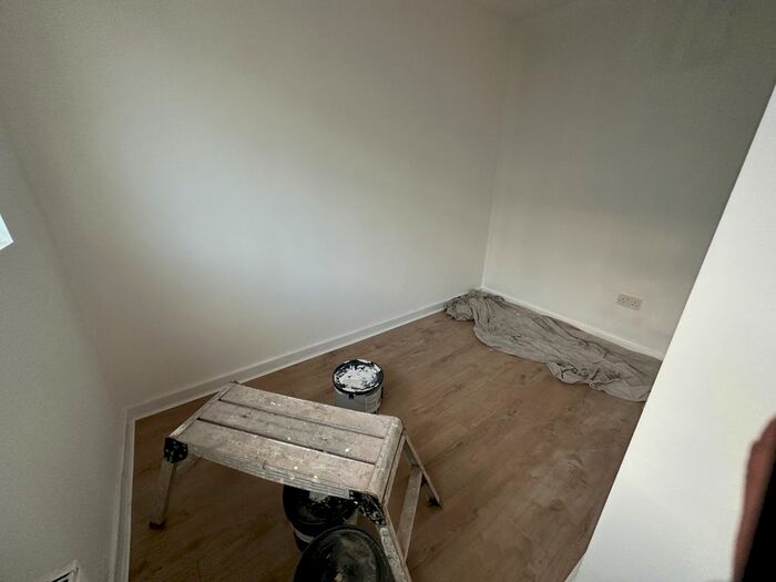 3 Bedroom Terraced House To Rent In North Hyde Road, Hayes, Greater London, UB3