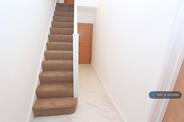 1 Bedroom Flat To Rent In Rucklidge Avenue, London, NW10