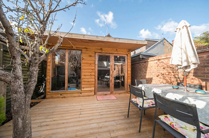 1 Bedroom Apartment For Sale In Highfield Road, Bognor Regis, West Sussex, PO22