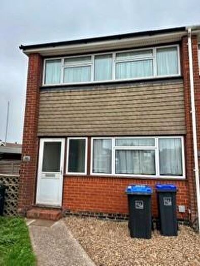 2 Bedroom End Of Terrace House To Rent In Brook Way, Lancing, BN15