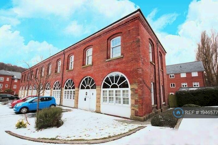 1 Bedroom Flat To Rent In Ringley, Radcliffe, M26