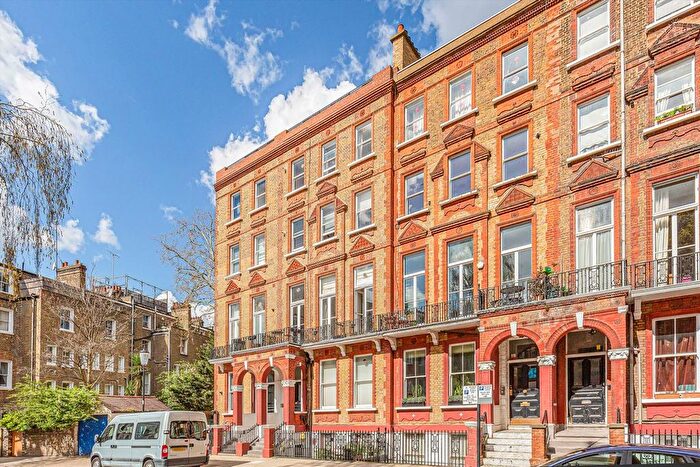 1 Bedroom Flat To Rent In Nevern Square, Earls Court, SW5