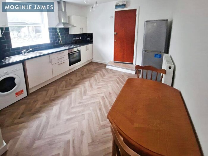 1 Bedroom Flat To Rent In Richmond Road, Cardiff, CF24