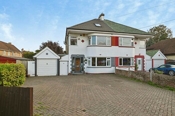 4 Bedroom Semi-Detached House For Sale In Tyland Lane, Sandling, Maidstone, ME14