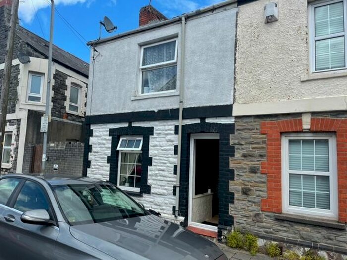 2 Bedroom Semi-Detached House To Rent In Kingarth Street, Cardiff, CF24